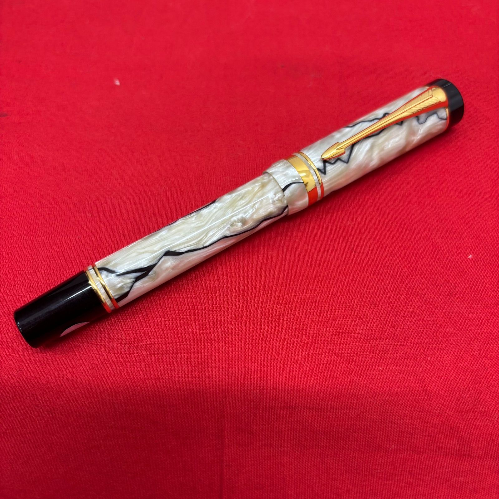 PARKER DUOFOLD 万年筆18 K CENTENNIAL パーカー デュオフォールド センテニアル パール