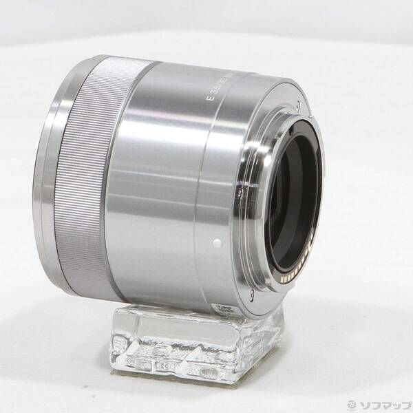 〔 品〕 E 30 mm F 3 5 Macro 352