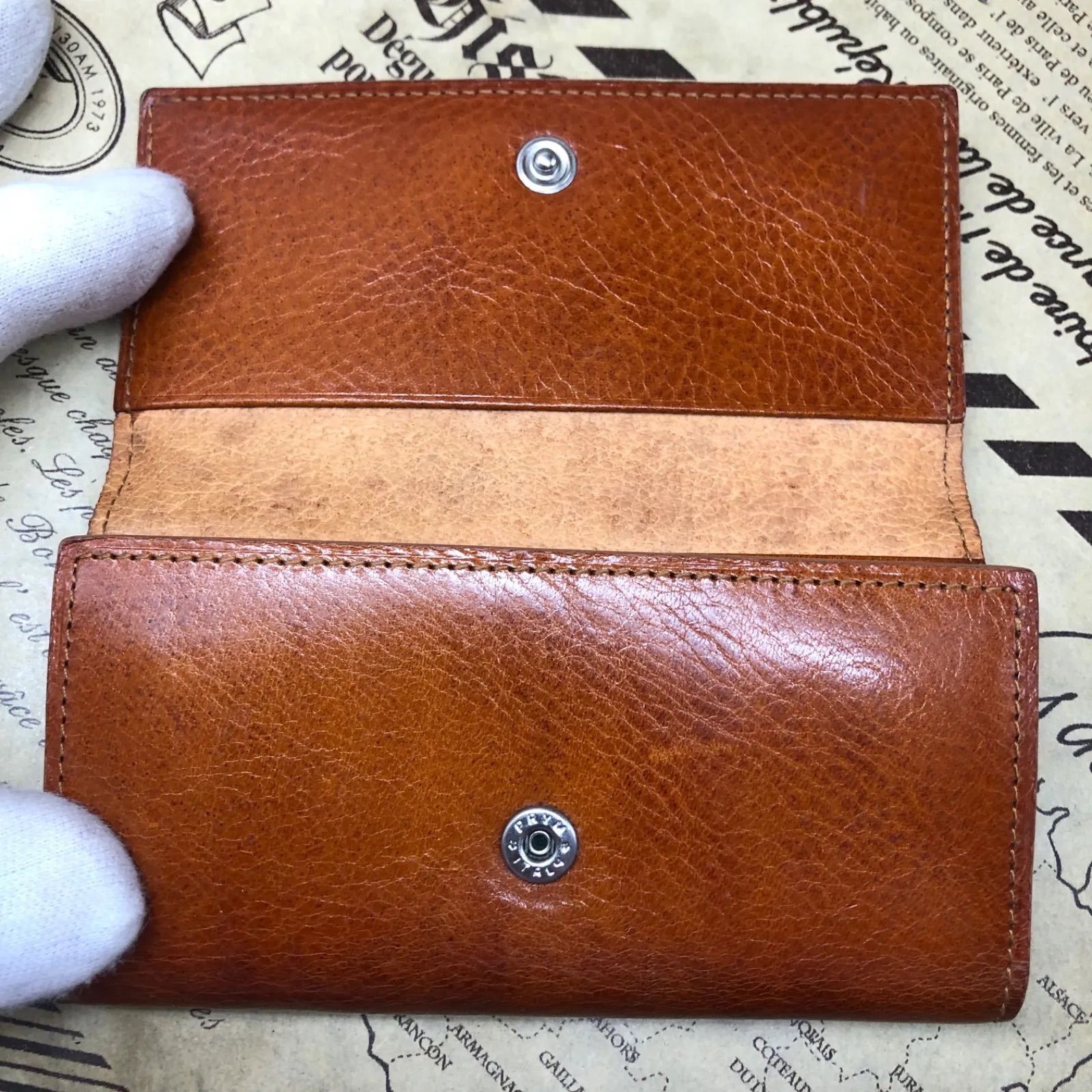 ヴィヴィアンウエストウッド キーケース 鍵 オーブ 革 FX76 - メルカリ