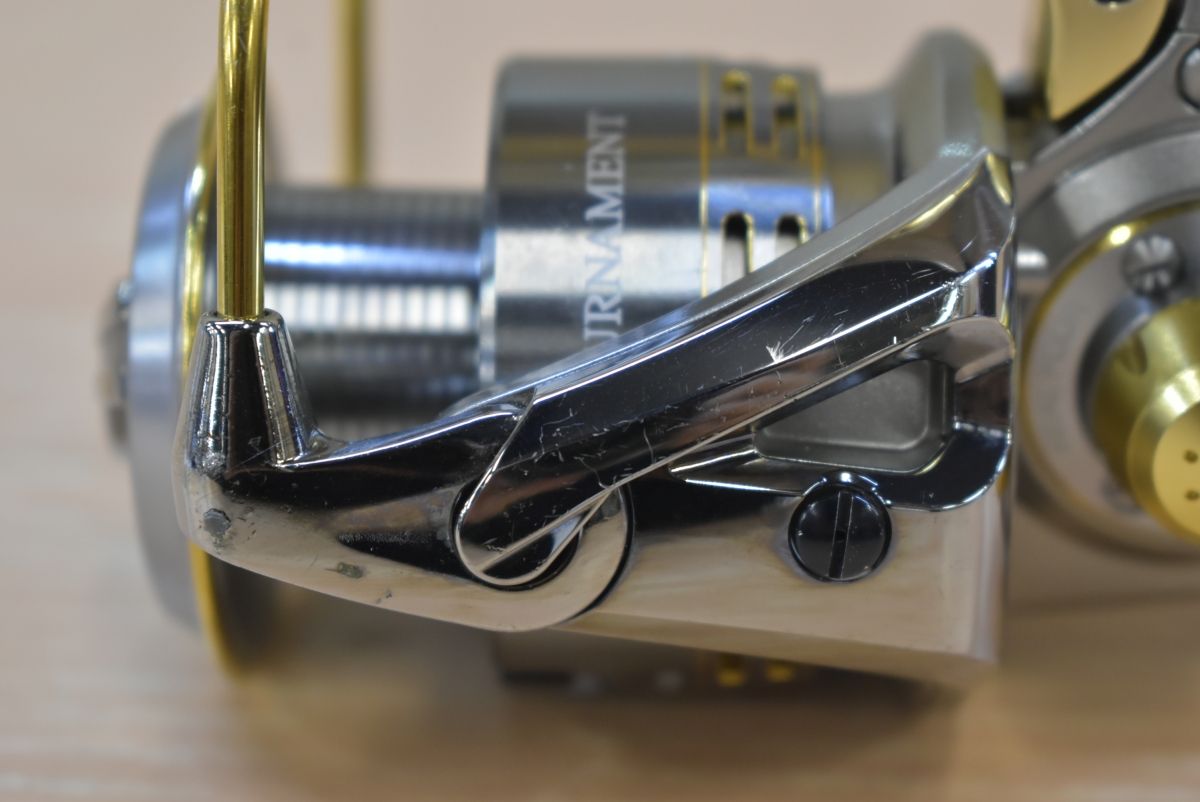 ダイワ 06 トーナメント ISO Z 3000LBD MST スピニングリール DAIWA