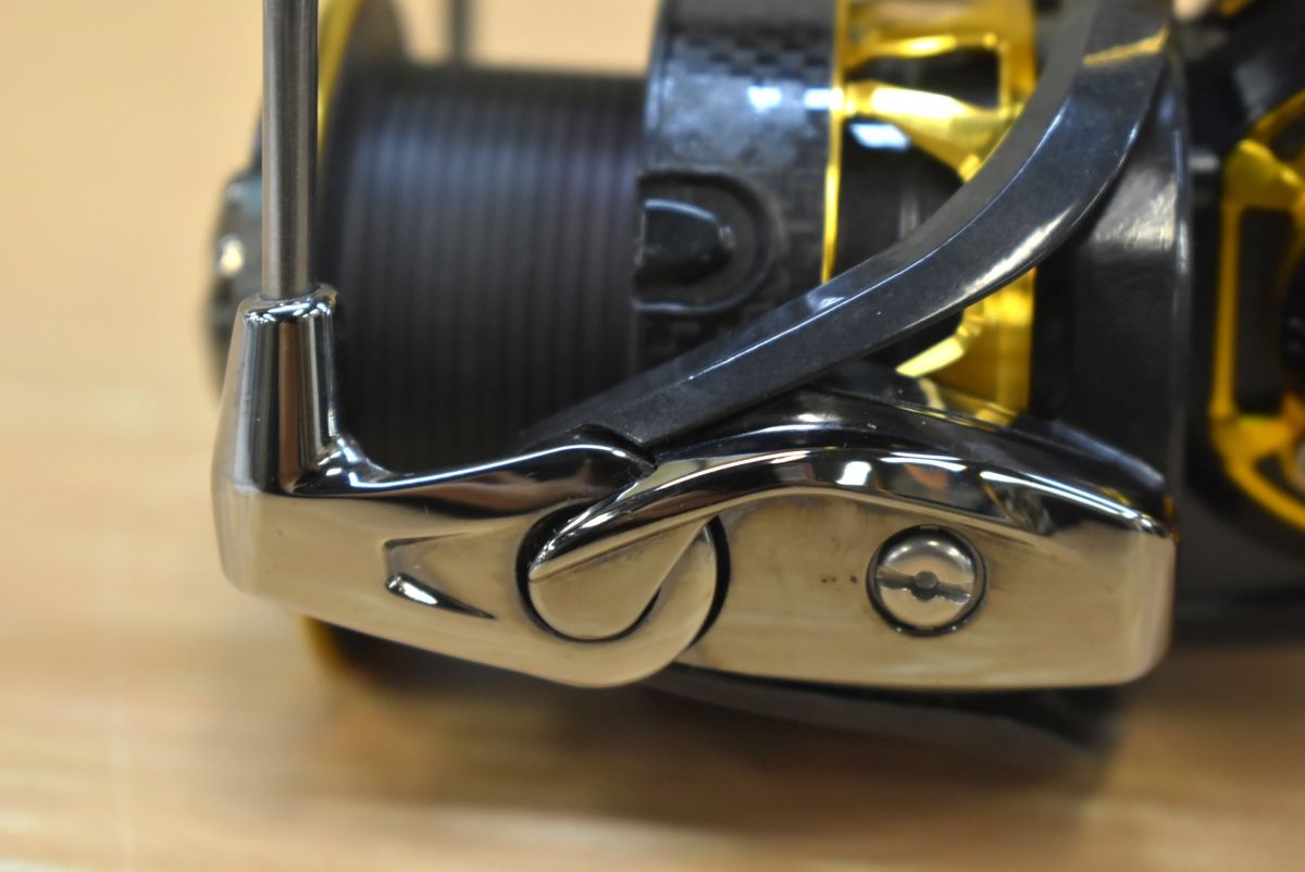 ダイワ 15 トーナメント ISO 2500SH-LBD スピニングリール DAIWA