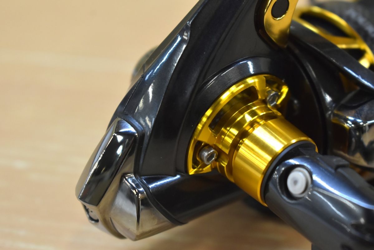 ダイワ 15 トーナメント ISO 2500SH-LBD スピニングリール DAIWA