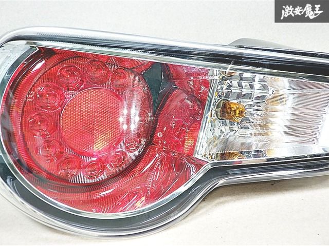 TOYOTA トヨタ 純正 ZC6 BRZ ZN6 86 前期 ハチロク テールランプ