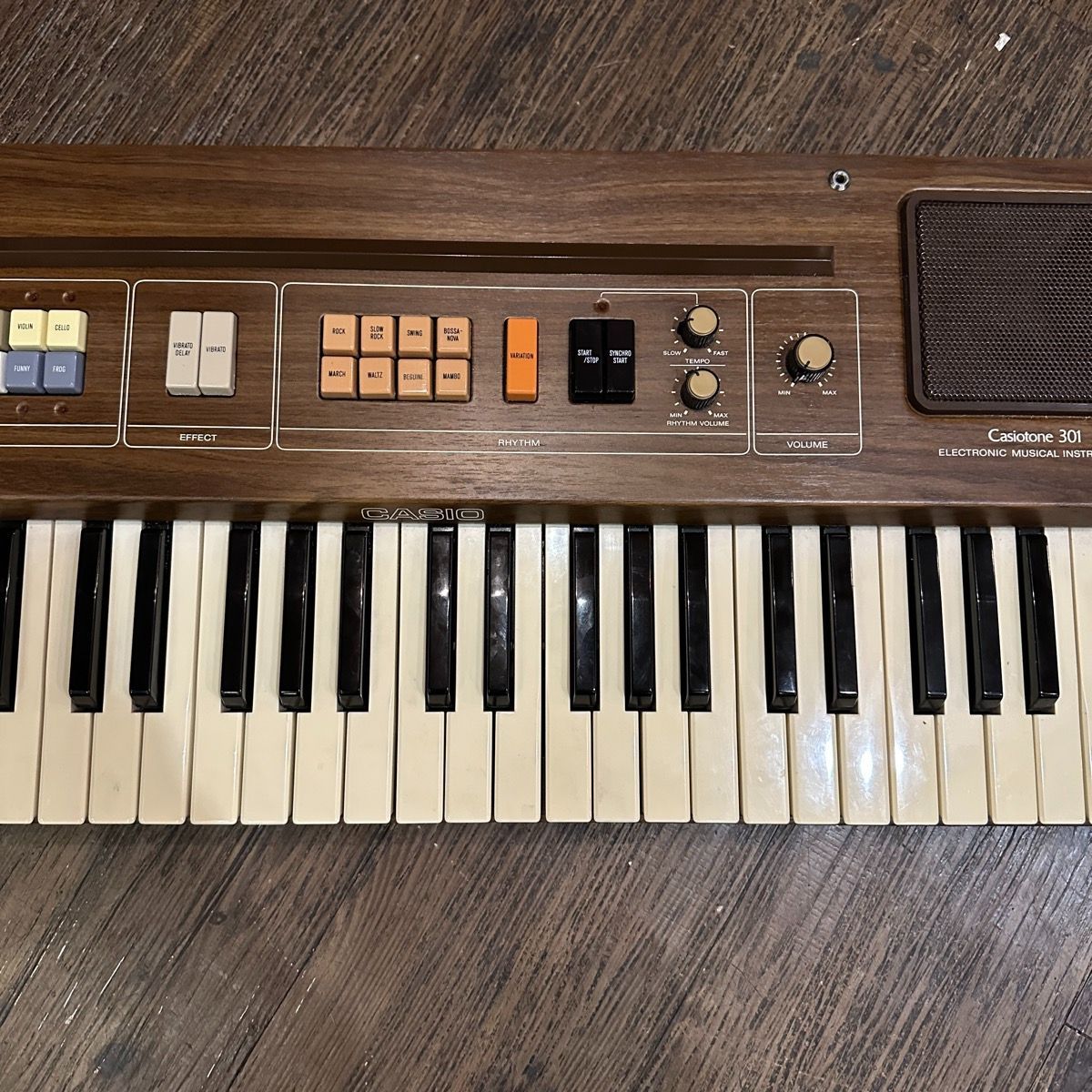 Casio Casiotone 301 Keyboard カシオ キーボード - メルカリ