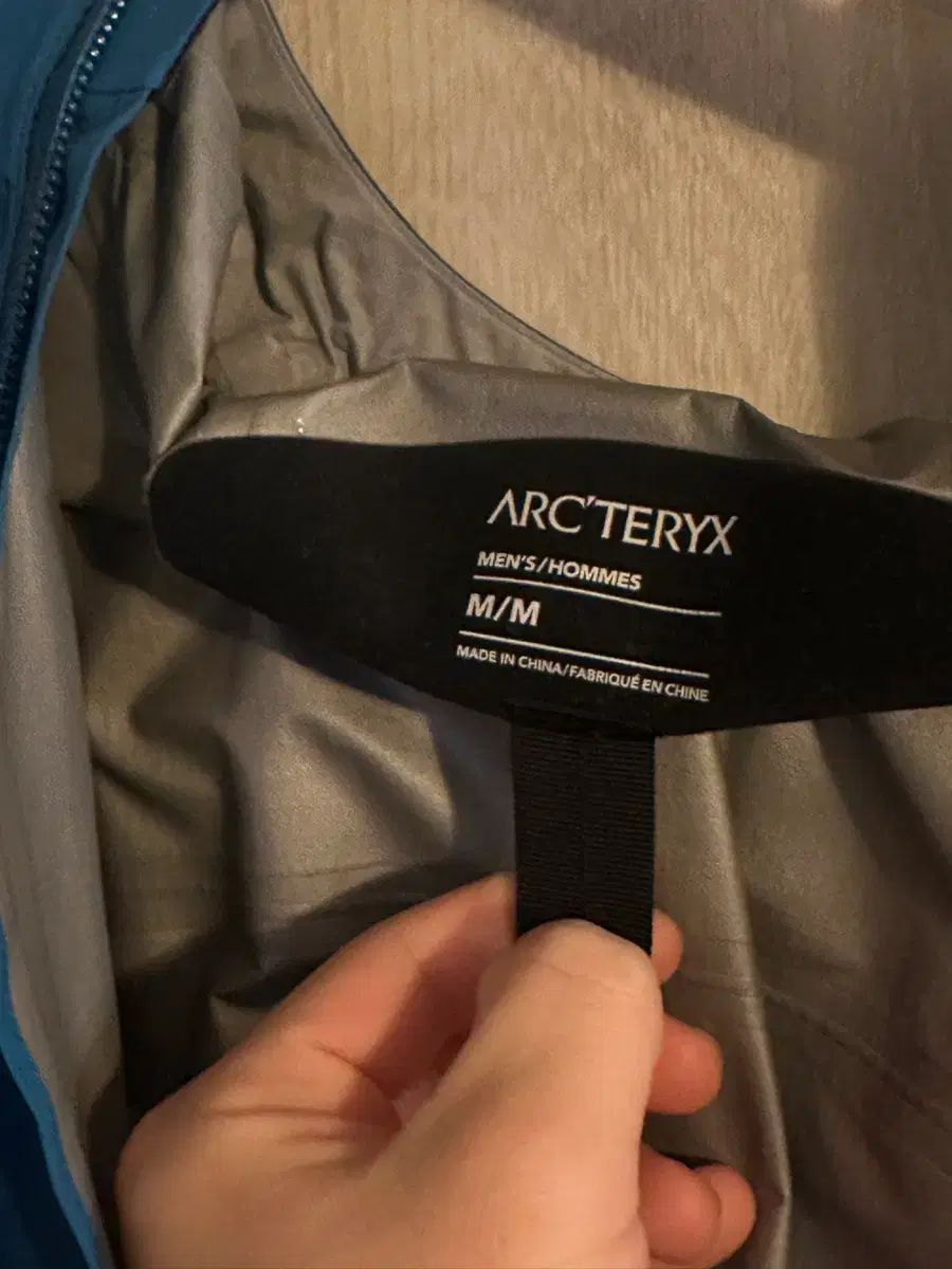 アークテリクス ZETA