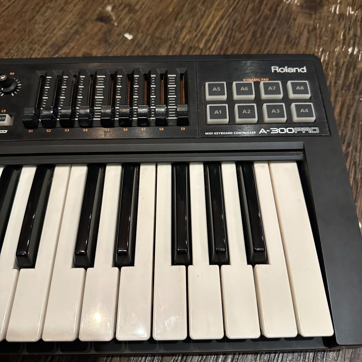 Roland A-300Pro MIDI Keyboard ローランド - メルカリ