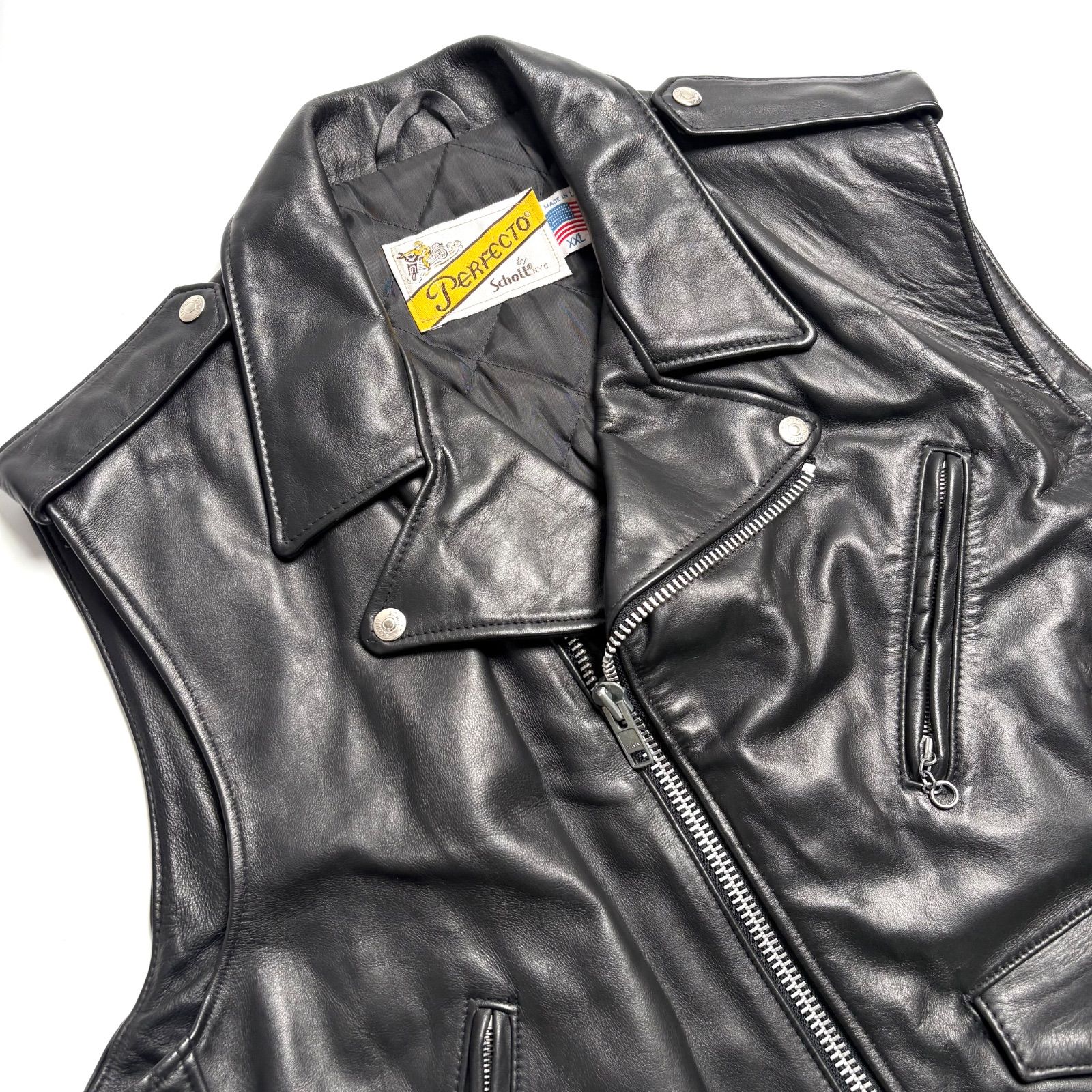 米国製】Schott レザー ライダースベスト 109V 黒 XXL 本革 - メルカリ