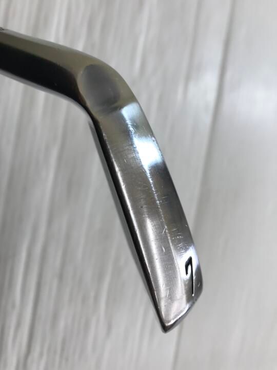 ダンロップ スリクソン Z945 ﾀﾞｲﾅﾐｯｸｺﾞｰﾙﾄﾞ ﾂｱｰｲｼｭｰ ﾃﾞｻﾞｲﾝﾁｭｰﾆﾝｸﾞ