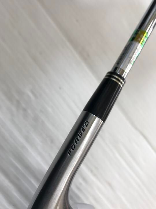 ダンロップ スリクソン Z945 ﾀﾞｲﾅﾐｯｸｺﾞｰﾙﾄﾞ ﾂｱｰｲｼｭｰ ﾃﾞｻﾞｲﾝﾁｭｰﾆﾝｸﾞ