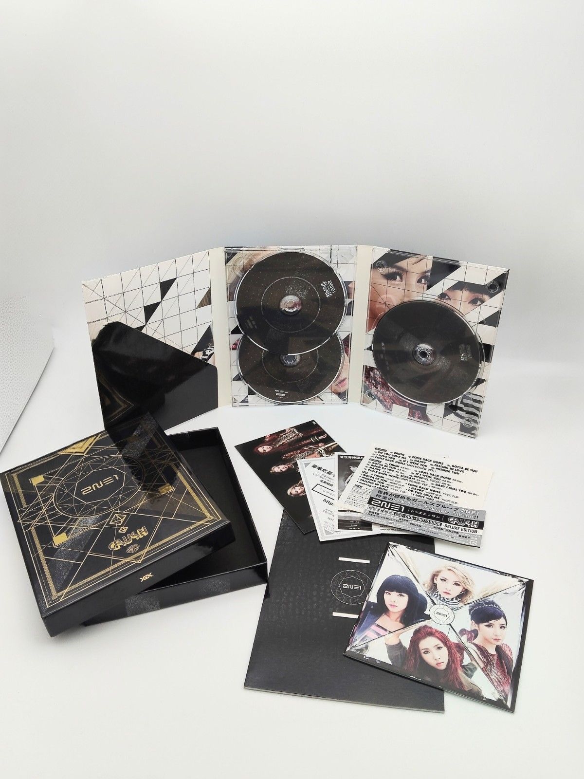 2NE1 CRUSH 【CD・DVD】 - メルカリ