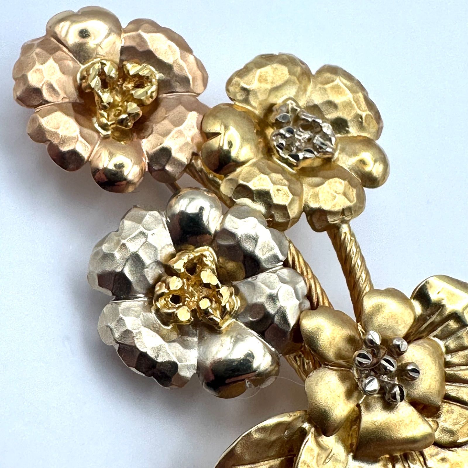美品】SIDRA シドラ 750刻印 K18 ブローチ フラワーモチーフ ITALY 8.5