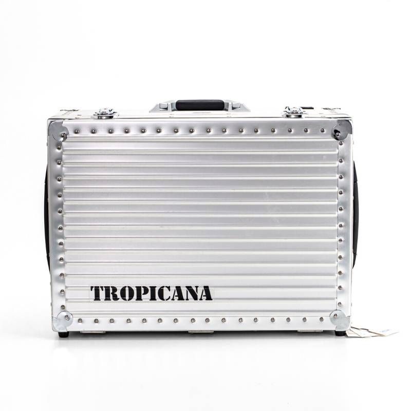 未使用 RIMOWA リモワ TROPICANA トロピカーナ 39L 青ロゴ カメラ