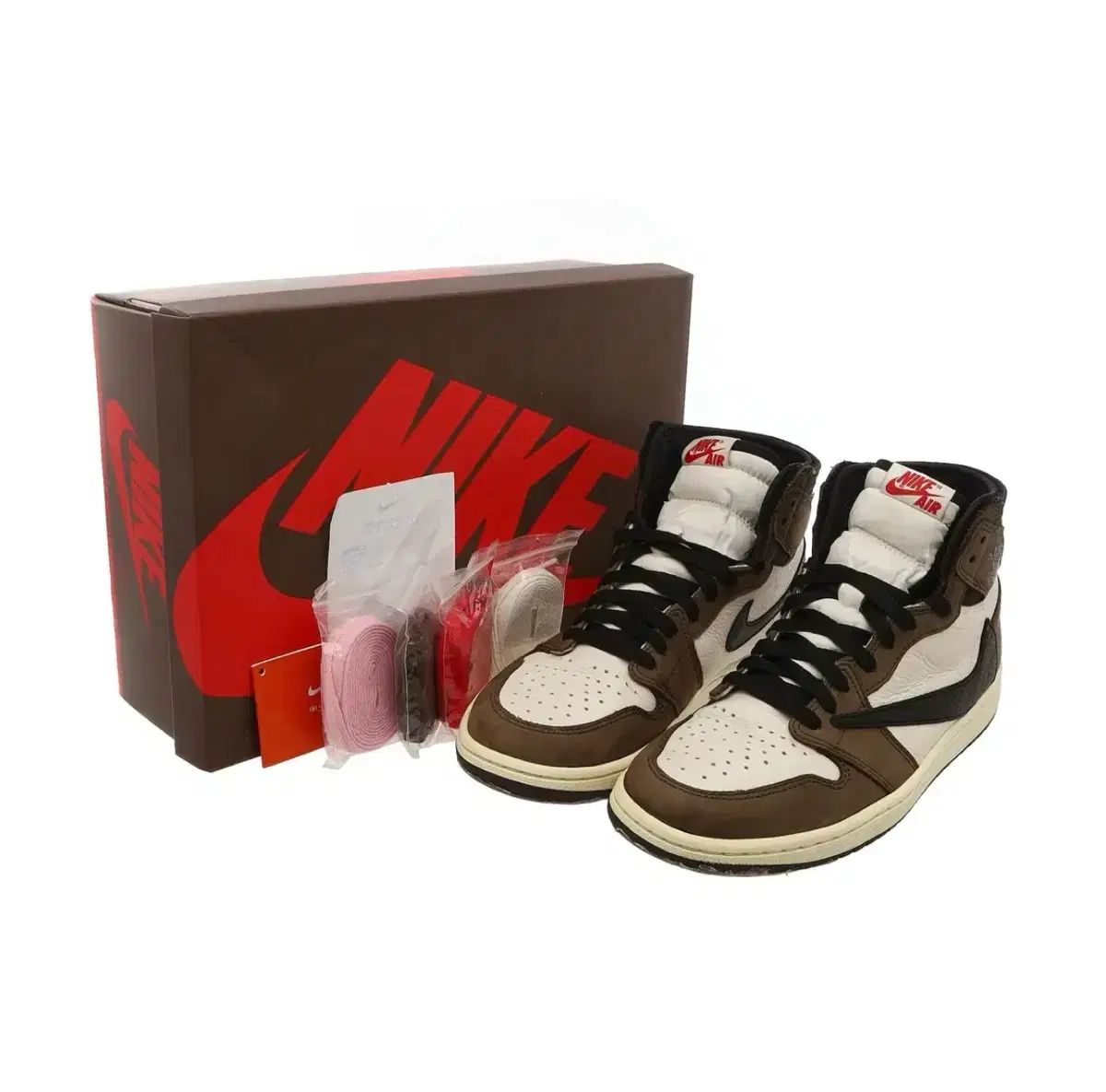 265 ジョーダン1 X トラヴィス スコット レトロ ハイ OG モカ