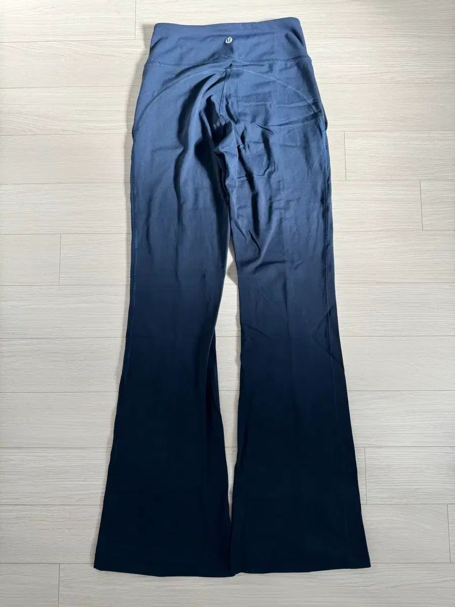ルルレモン グルーヴHR フ ード パンツ WITH ポケット30