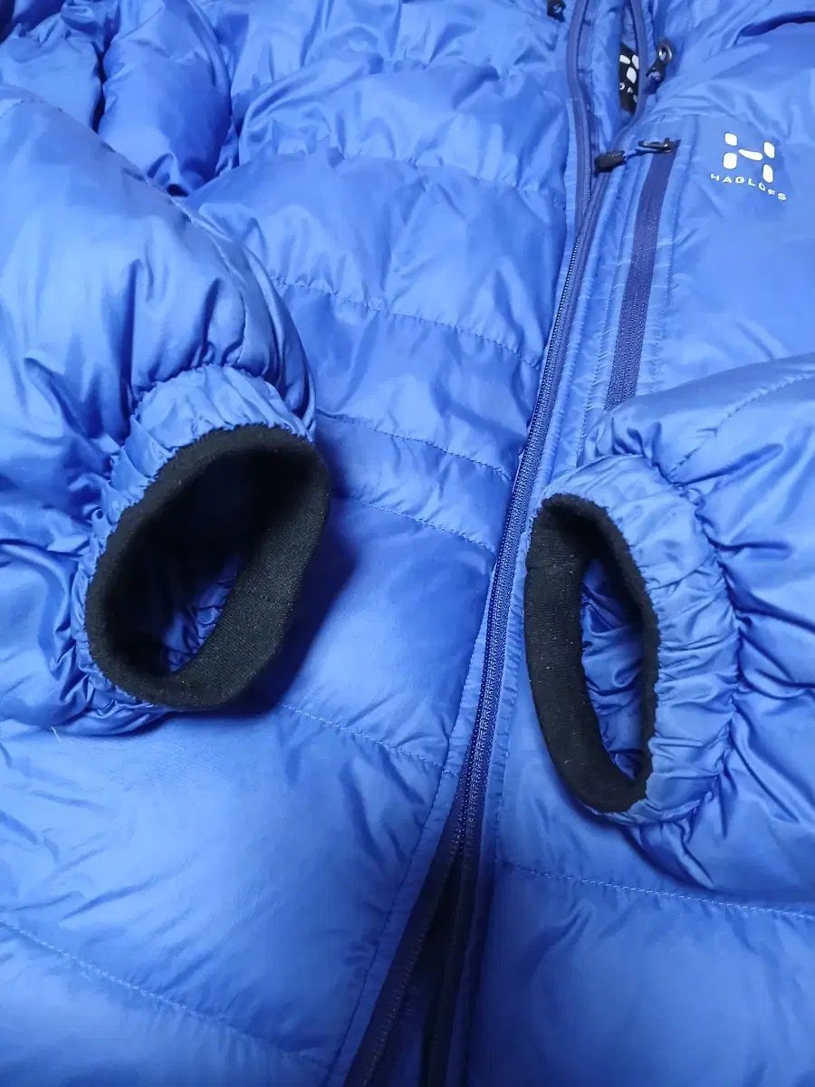 ハグロプス ハグロフス ビレイ ダウン パーカ