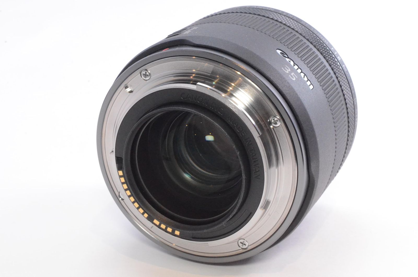 Canon 単焦点広角レンズ RF 35 mm F 1 8 マクロ IS STM EOSR対応