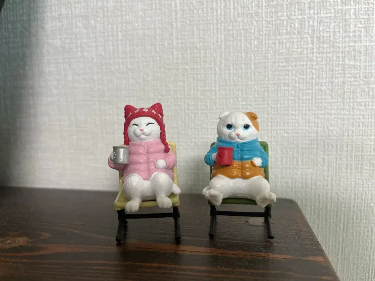 猫車ケージ不要！車中泊も安心な猫仕様キャンピングカーの快適術 猫用 