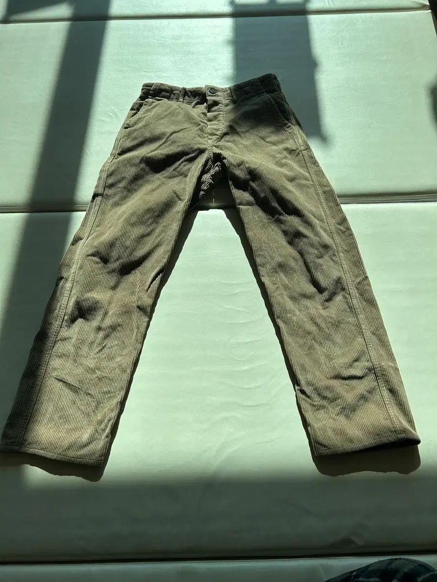 オアスロウ コーデュロイ パンツ 1