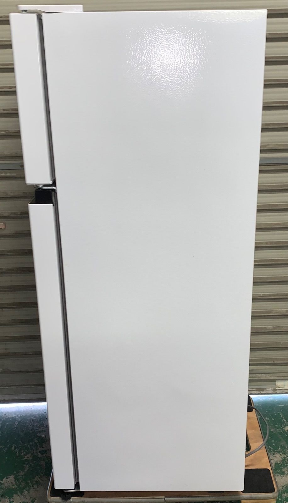 12h1. Hisense 2023年製 HR-B12HW 2ドア 冷蔵庫 ハイセンス