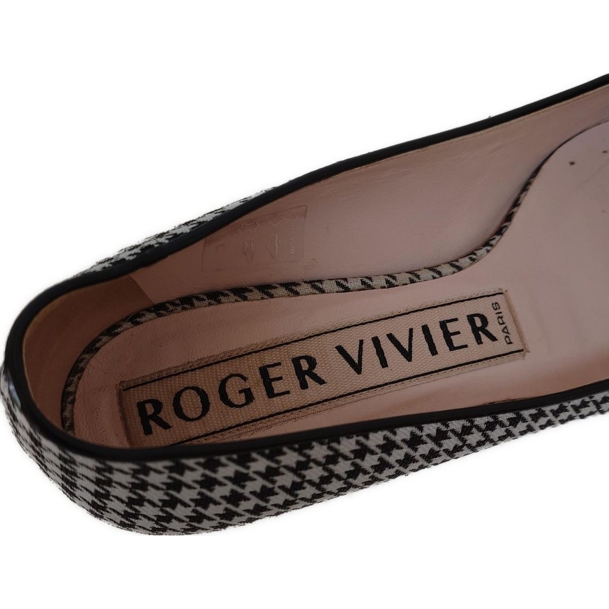 RogerVivier(ロジェヴィヴィエ) パンプス 36 レディース - 黒×白 ラメ