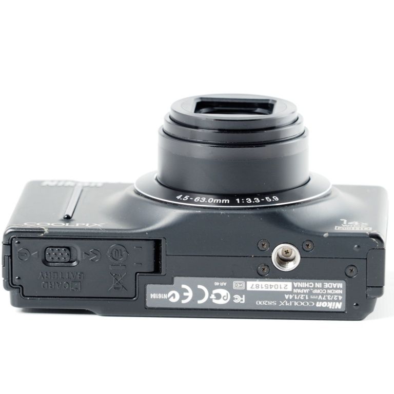 デジタルカメラ COOLPIX