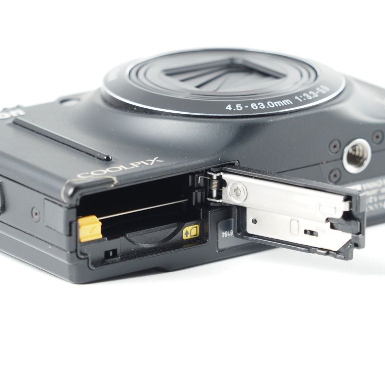  Nikon デジタルカメラ COOLPIX S 8200 ノーブルブラック BK ニコン クールピクス 14037 コンパクトデジタルカメラ デジタルカメラ