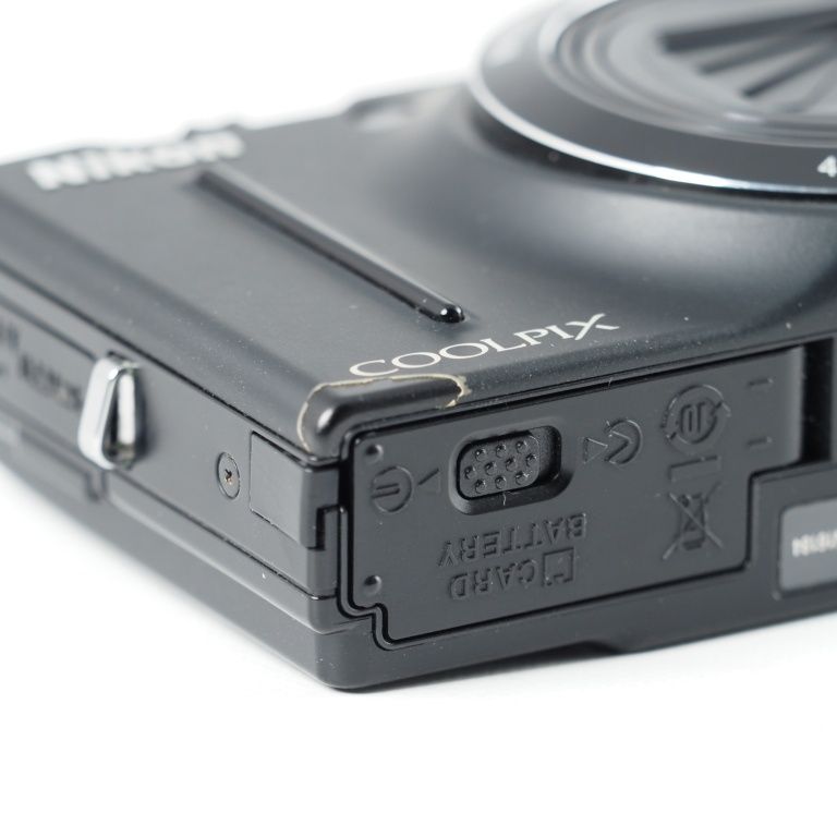 8200 ノーブルブラック