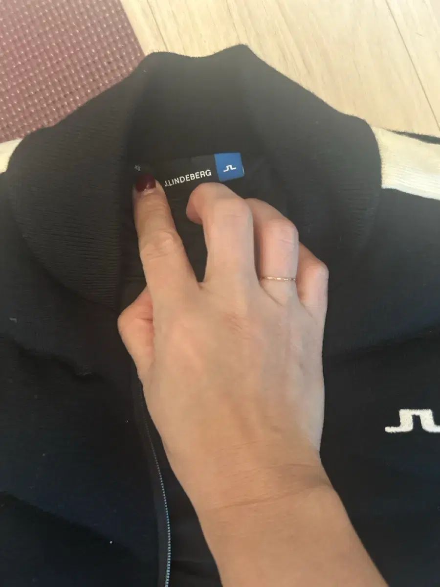 J. J.リンドバーグ ブラック ダウンジャケット XS 55