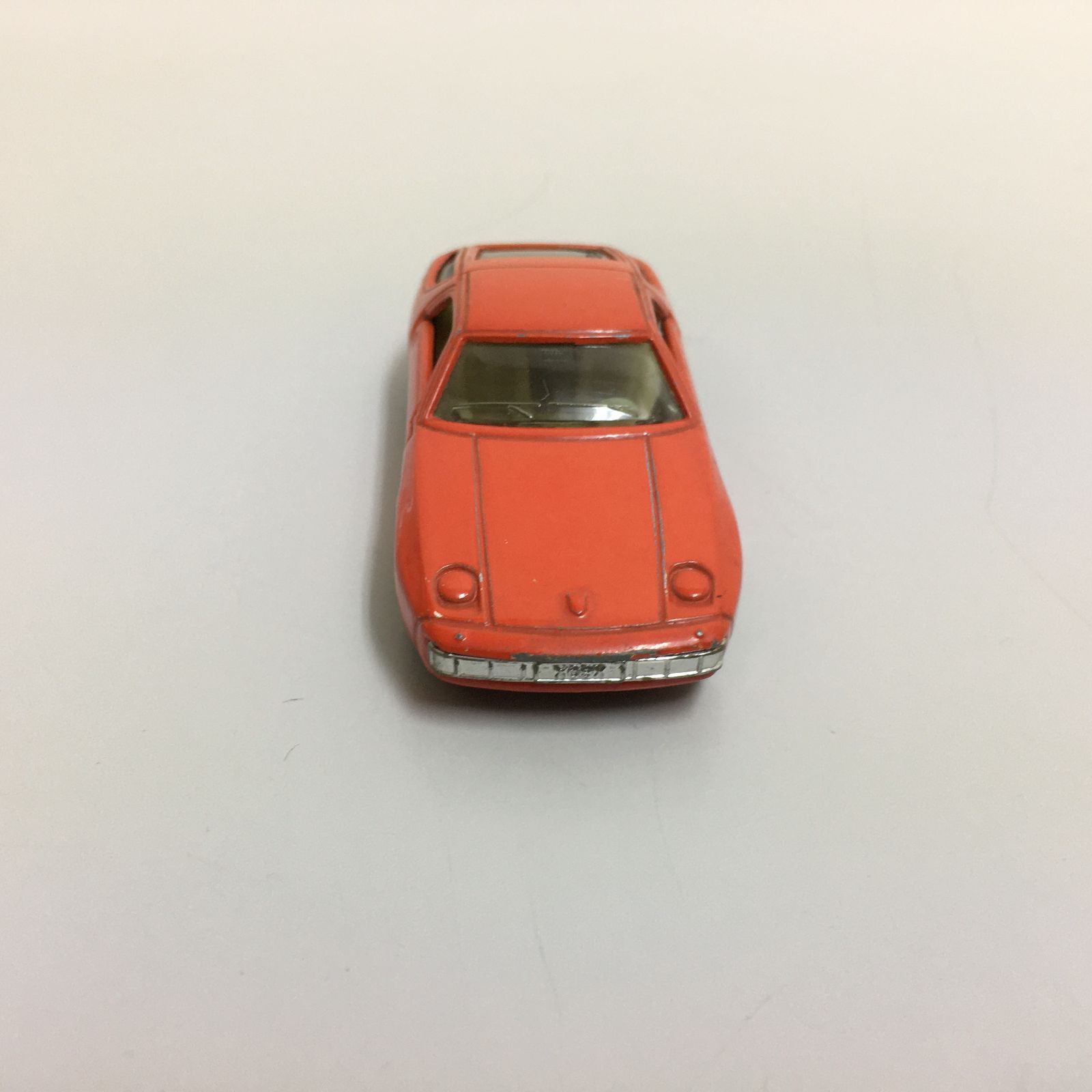 トミカ ポルシェ928 赤 1/63 トミカ ポルシェ928 赤 1/63