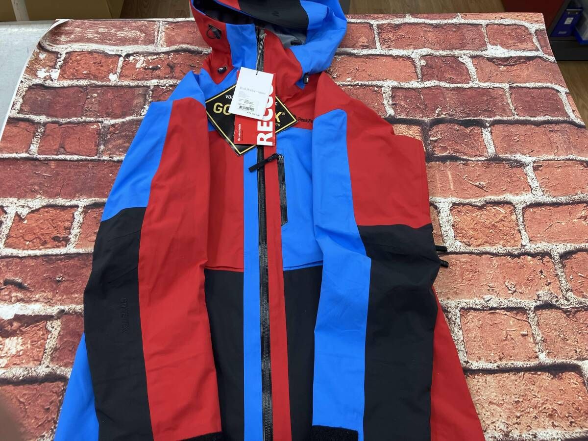 PEAKPERFORMANCE ピークパフォーマンス メンズ S サイズ スキーウェア ジャケット