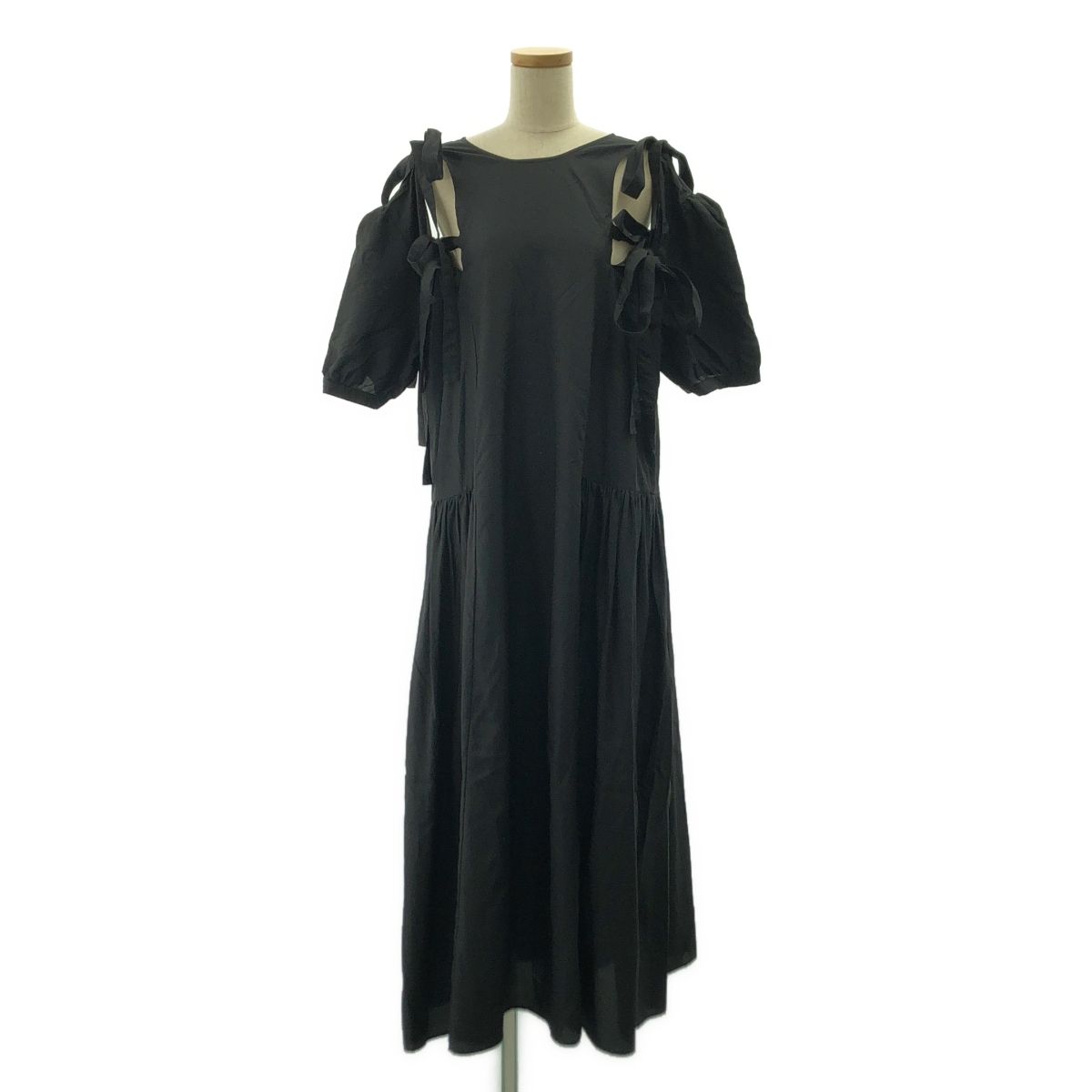 美品】 RENATA BRENHA / レナータブレナ | カットアウトスリーブ