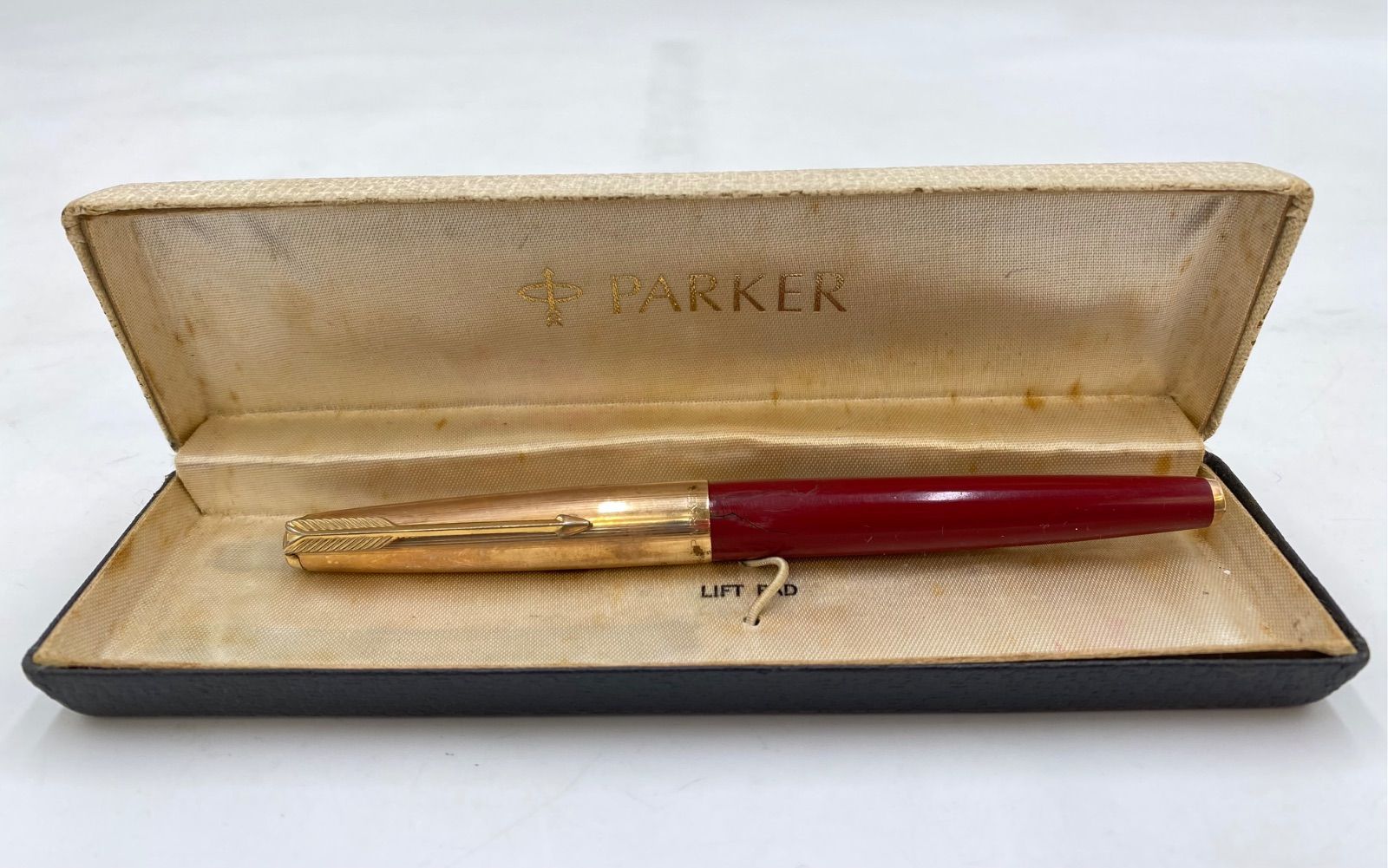 PARKER パーカー61 万年筆 ボルドー ゴールド ケース付き