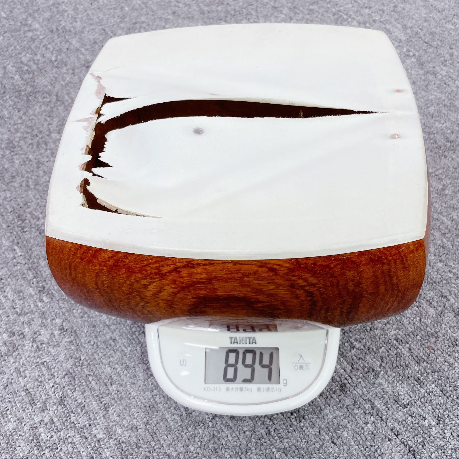 三味線 細棹 金細 二本溝 トチ入り紅木 綾杉彫り胴 和楽器 - メルカリ