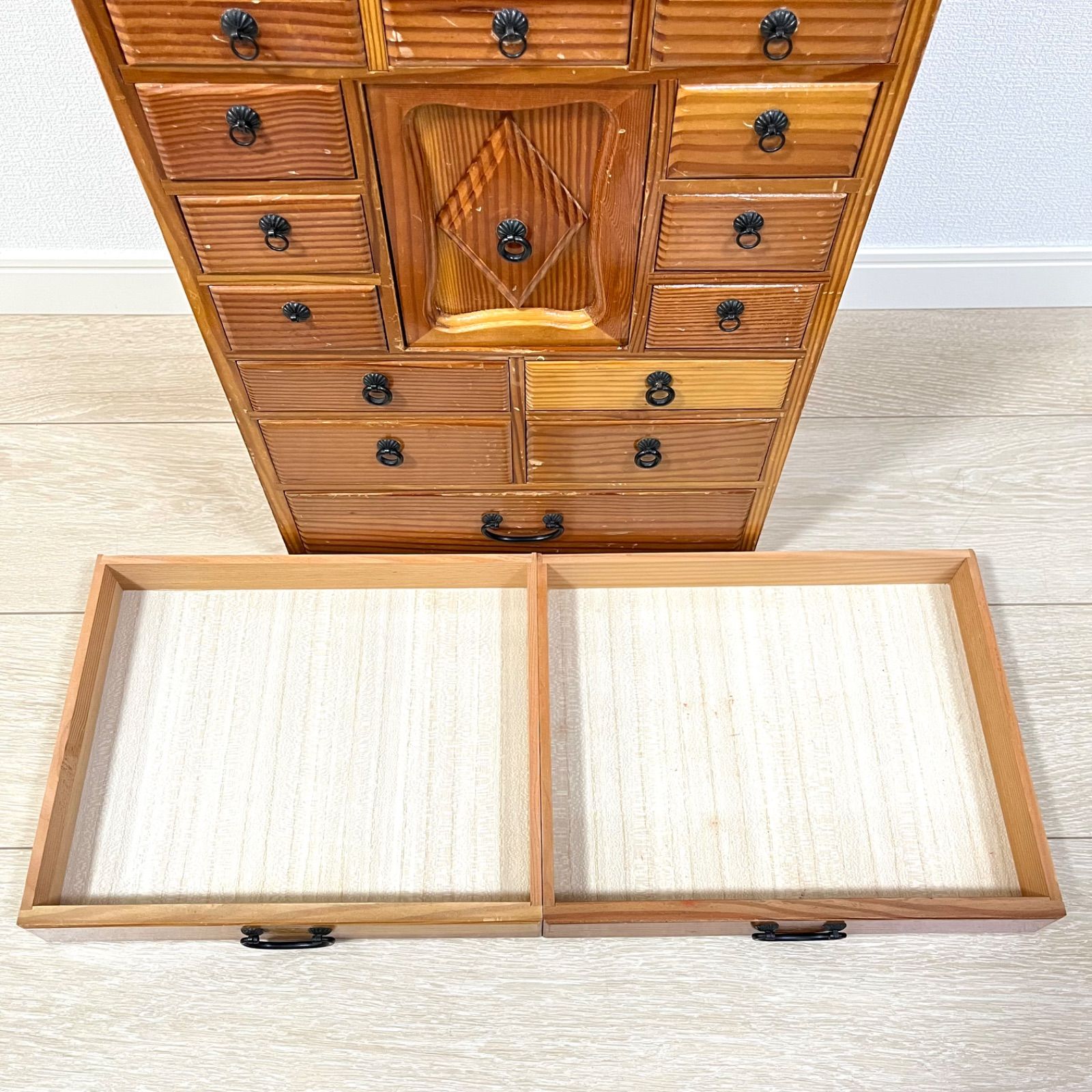 ち29【古道具】薬棚 木製 多段チェスト 22杯 引き出し 小物入れ レトロ