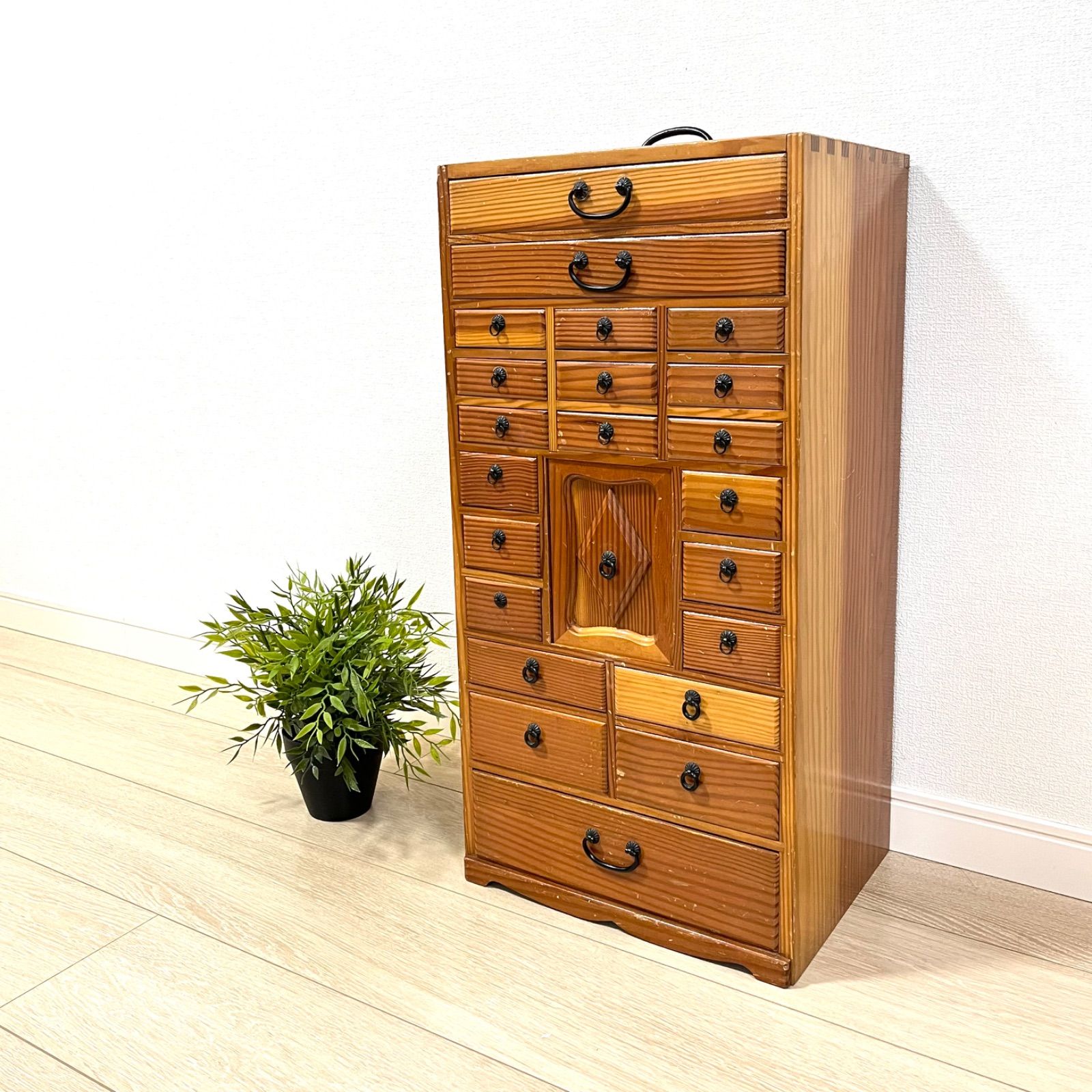 ち29【古道具】薬棚 木製 多段チェスト 22杯 引き出し 小物入れ レトロ