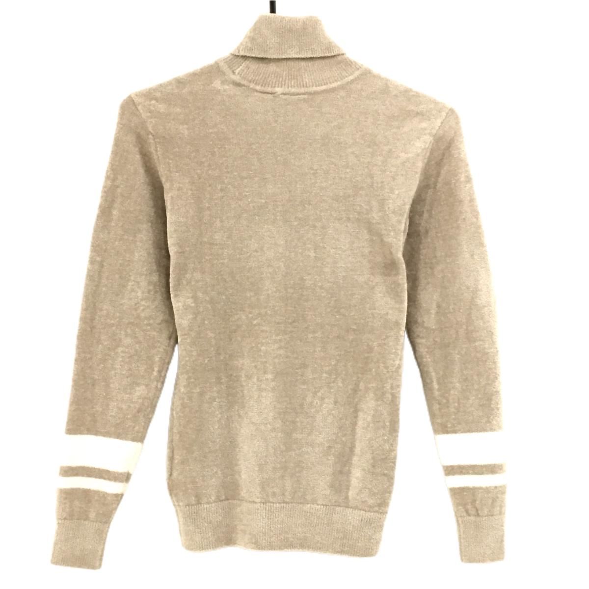 【デサントゴルフ】美品♡ニットセーター タートルネック ベージュ luxe M 超美品】デサントゴルフ セーター ベージュ×白 フロントロゴ モール