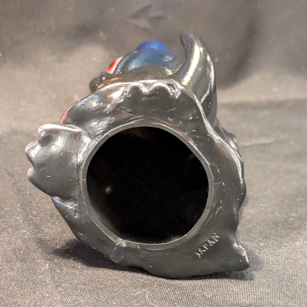 izumonster ペトラ 黒成型/金/銀/青 - メルカリ