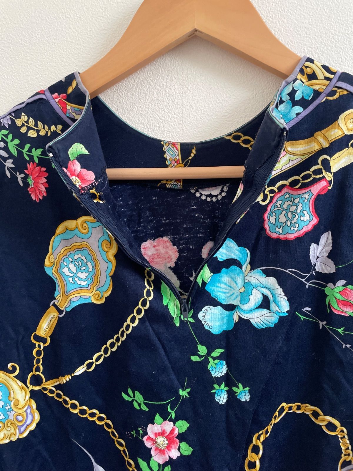 LEONARDレオナール綿ウール100%半袖花柄チェーンプリントブラウスLL