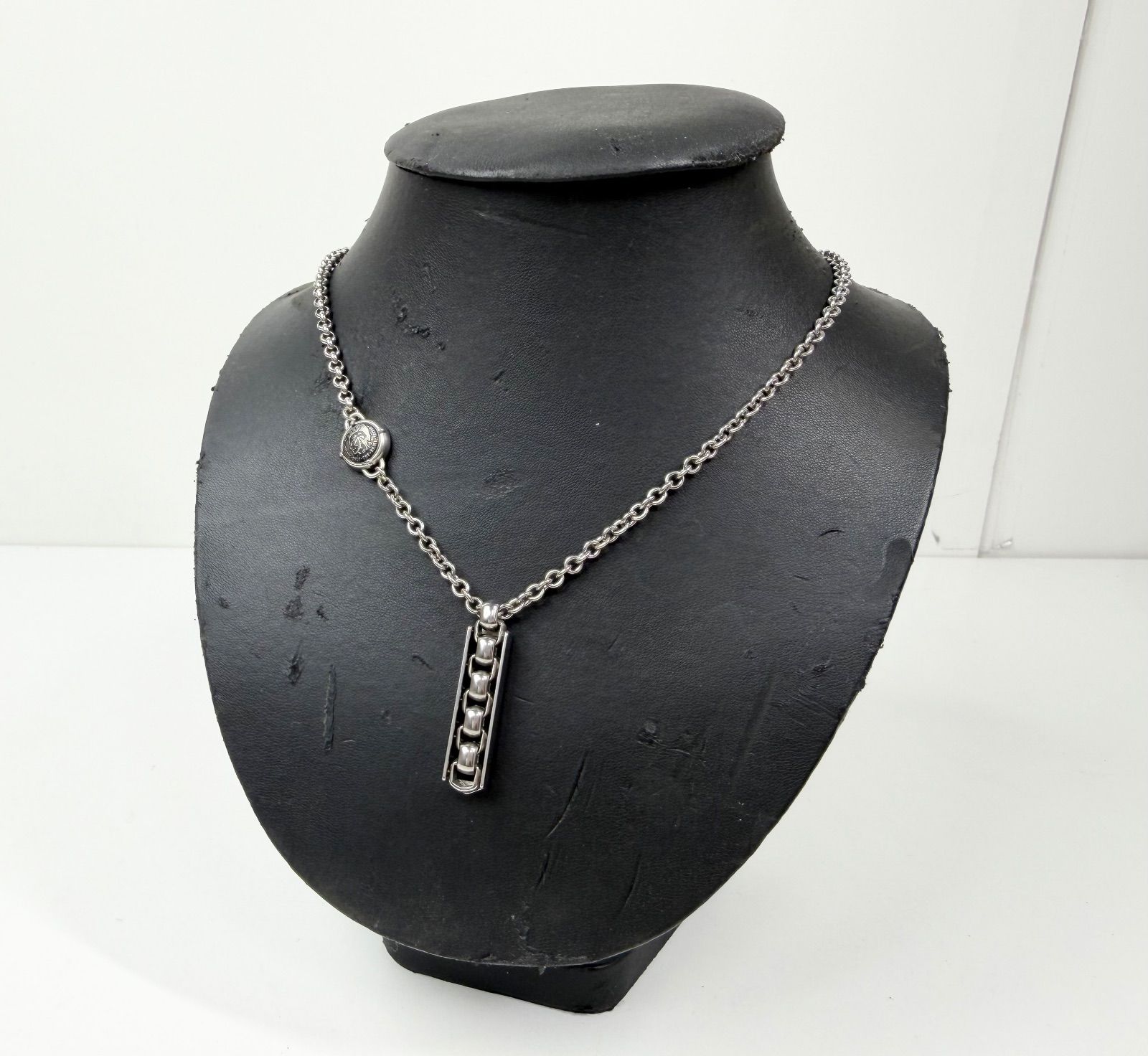 DIESEL シルバー チェーンネックレス ロゴプレート 中古品】DIESEL ロゴ プレート ネックレス ディーゼル シルバー