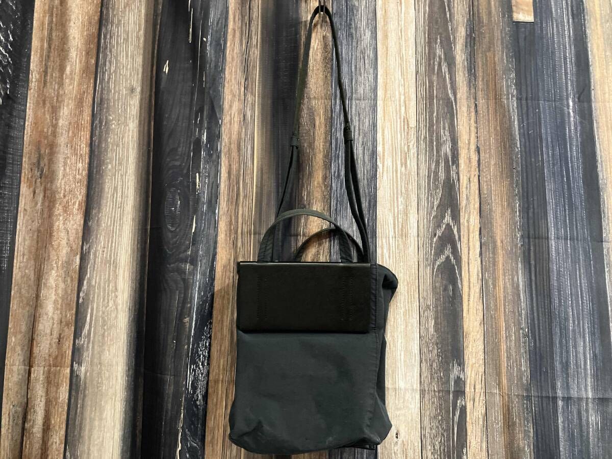 ACNE STUDIOS アクネストゥディオズ c 10068 ショルダーバッグ ブラック