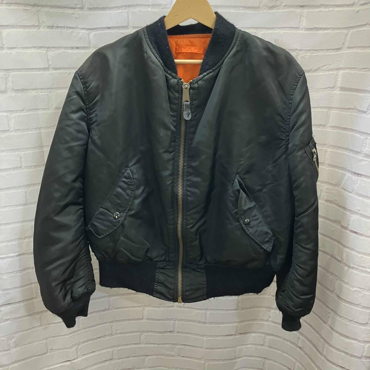 80s ~ 90s Alpha社製 フライトジャケット MA-1 リバーシブル ALPHA / アルファ / フライトジャケット / 80s 90s / MA-1 / ブラック