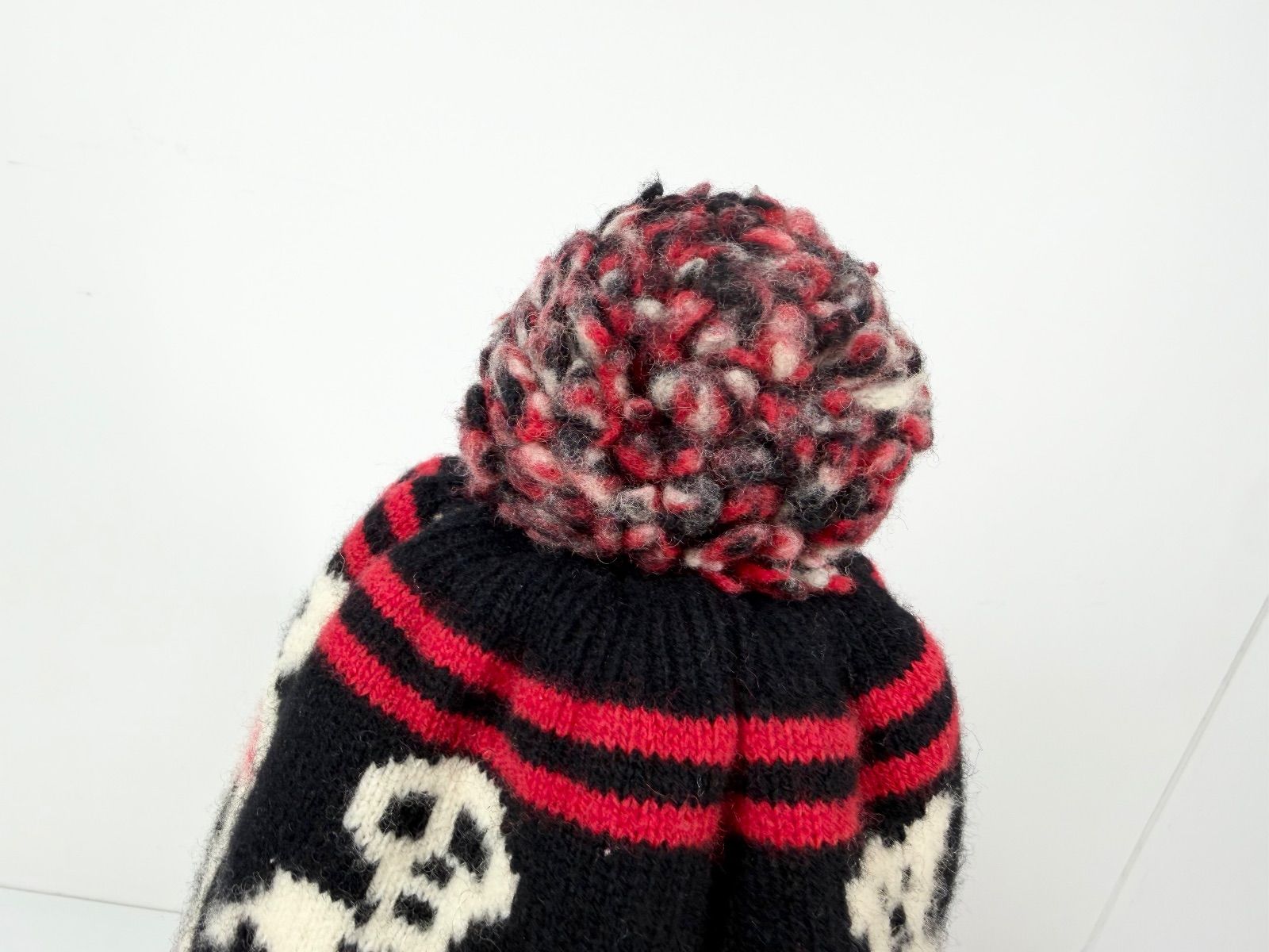 中古品】Vivienne Westwood フラップ付き ニット帽 ヴィヴィアン