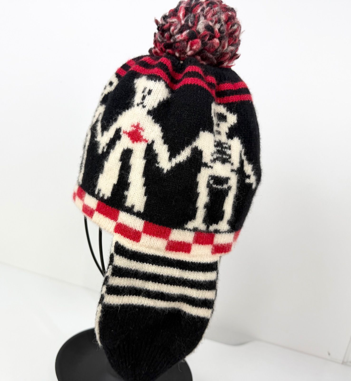 中古品】Vivienne Westwood フラップ付き ニット帽 ヴィヴィアン