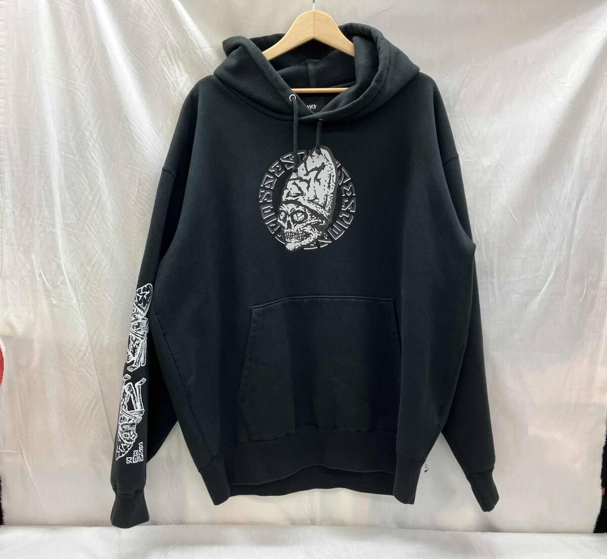 MASSES マシス SWEAT HOODED DEATH パーカー ブラック - メルカリ