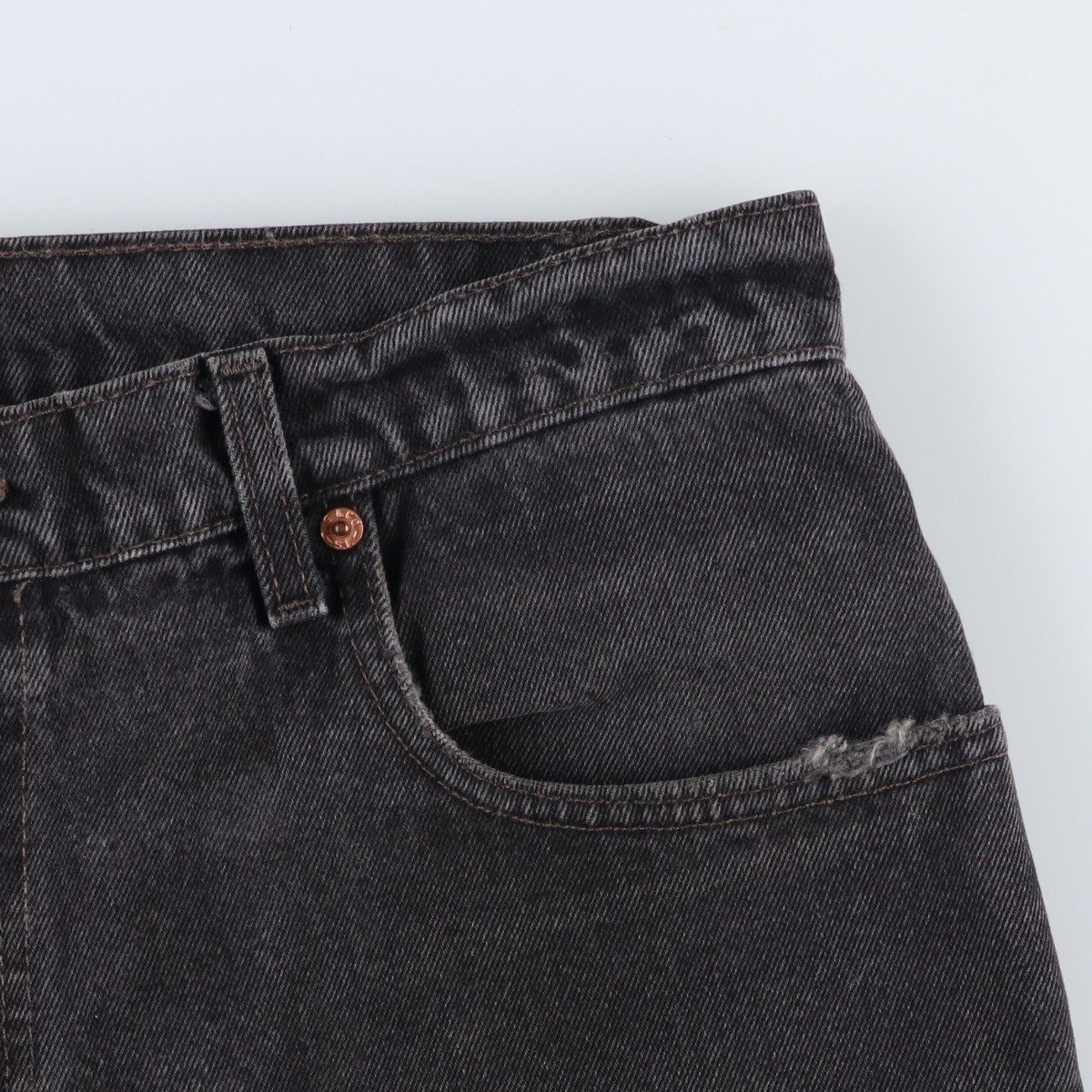  古着 90 00年代 リーバイス Levi s 560 02600 LOOSE FIT TAPERED LEG ブラックデニム テーパードデニムパンツ カナダ製 eaa 596964 長袖シャツ その他 メンズ