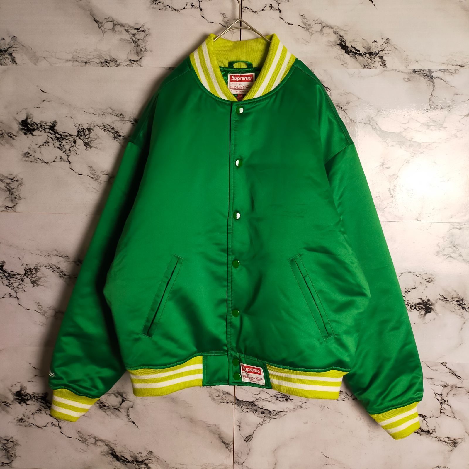 Supreme アーチロゴ ワッペン 即完売モデル 定番カラー 入手困難