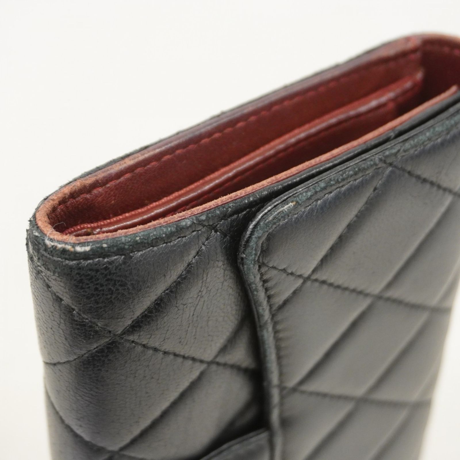 シャネル(Chanel) シャネル 三つ折り長財布 マトラッセ ラムスキン