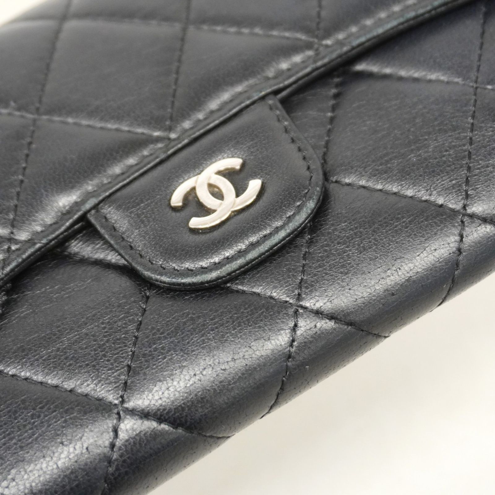 シャネル(Chanel) シャネル 三つ折り長財布 マトラッセ ラムスキン