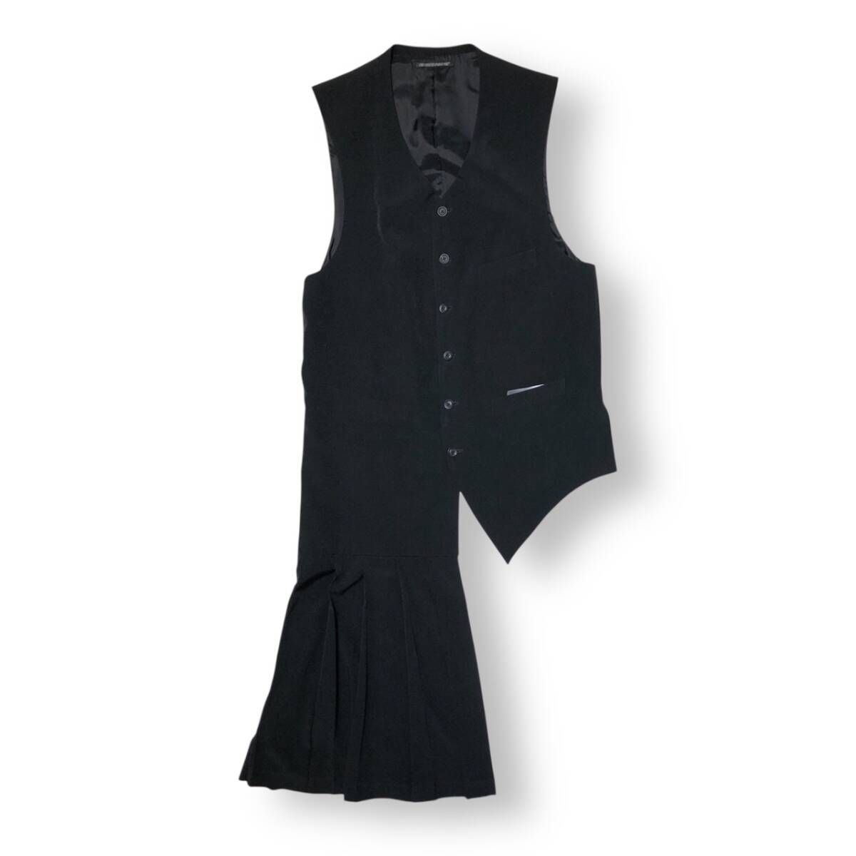 25ss／YOHJI YAMAMOTO POUR HOMME／TA TUXED PLEATED VEST／HP-V09-500