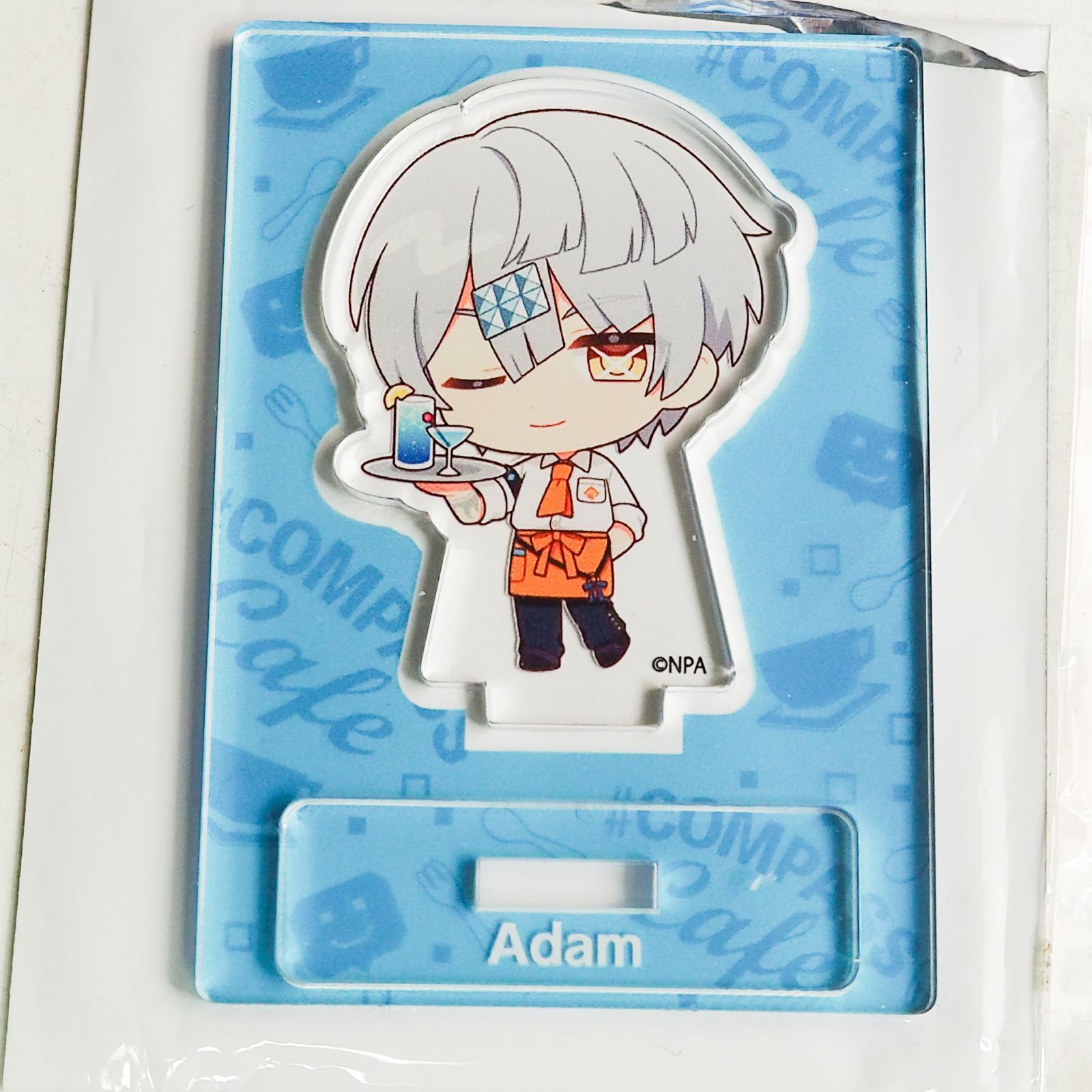 CO5235 未使用品 アダム 缶バッジ コンパスカフェ ミニアクリル